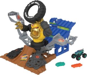 Hot Wheels Monster Trucks - Arena Smashers Mega-Wrex vs. Crushzilla Takedown