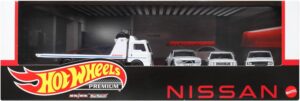 Hot Wheels premium Collector Diorama Box Set Nissan Skyline